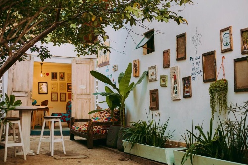 Mambo Hideaway image 20