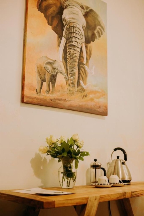 Mambo Hideaway image 3
